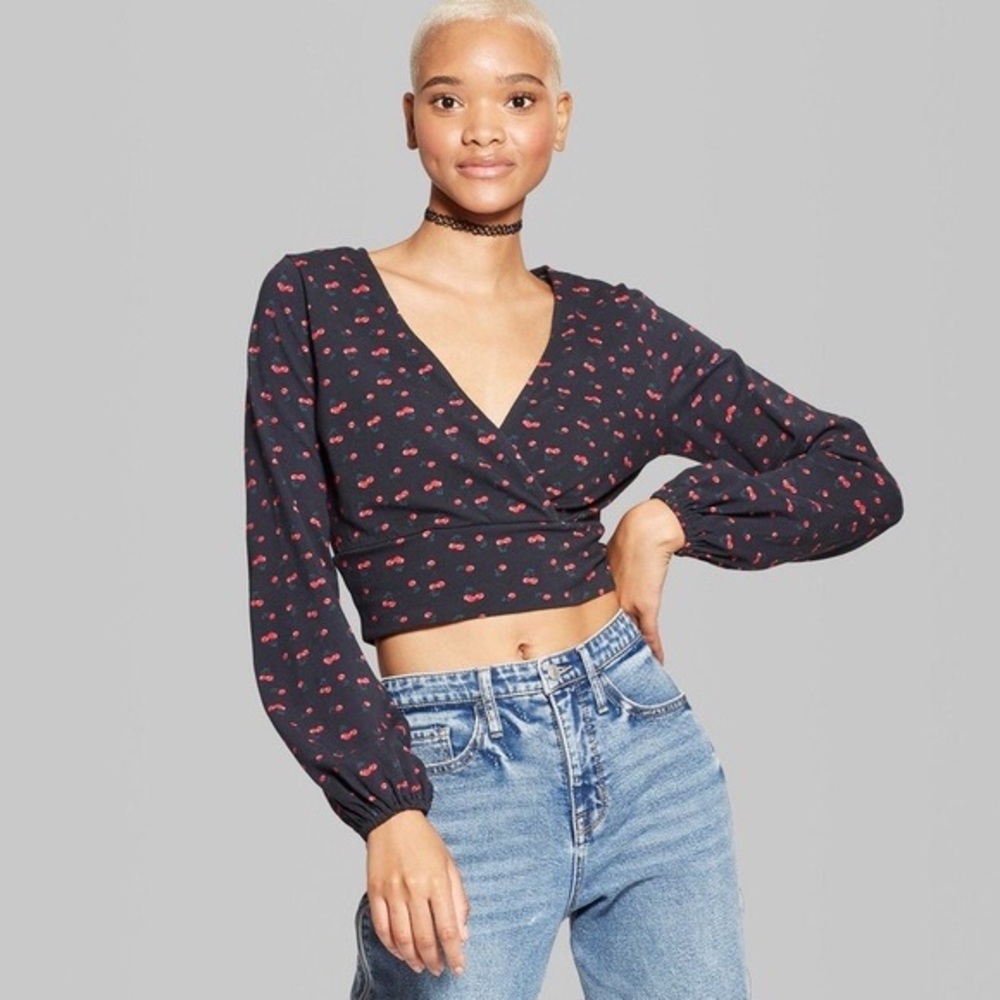 Cherry long sleeve crop top